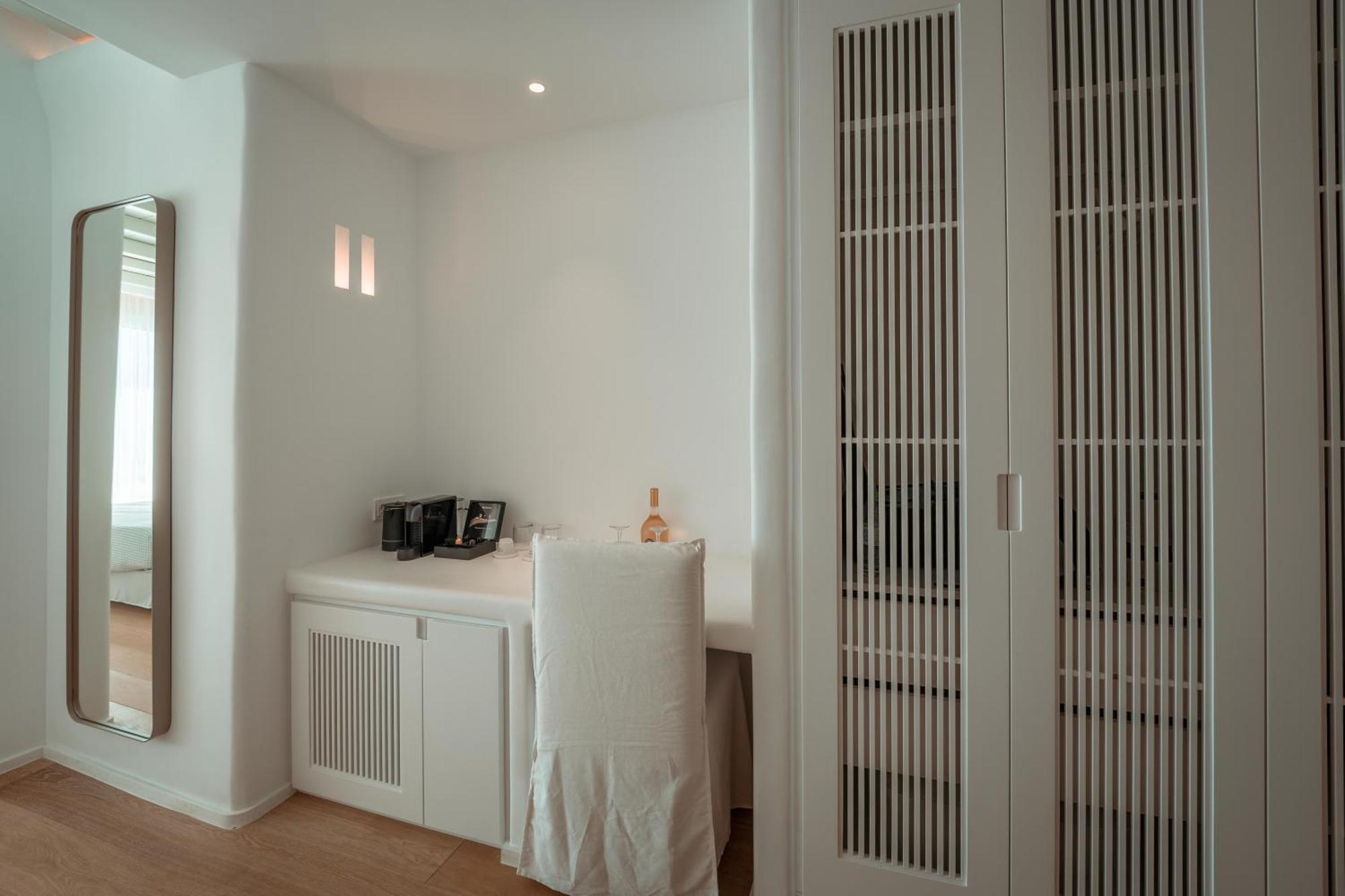 Nomia Sunset Suites Mykonos Hotel 5*