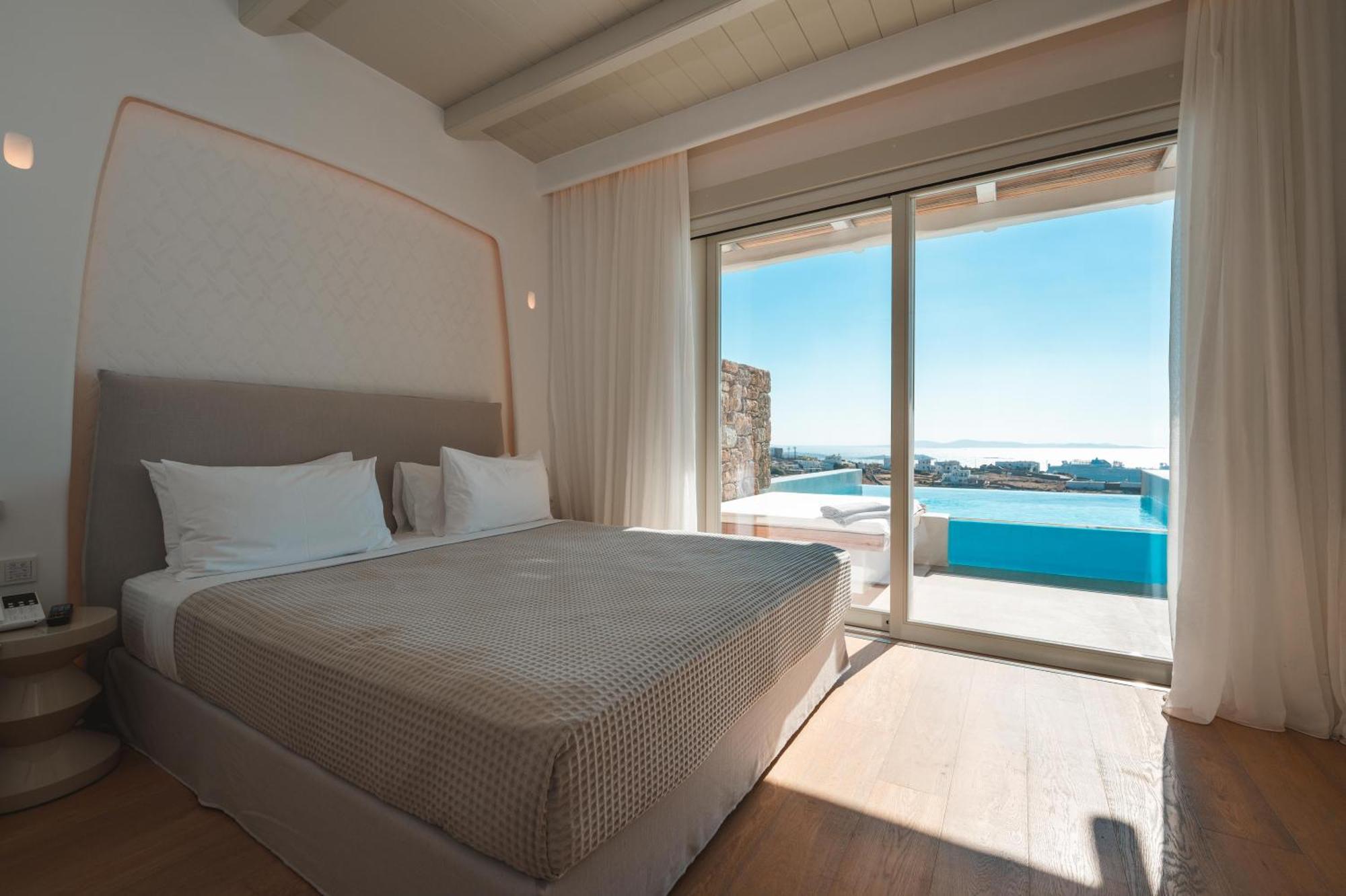 Nomia Sunset Suites Mykonos 5*